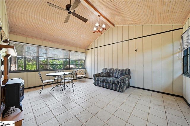 29 Hicks Road, Greenville, SC 29605