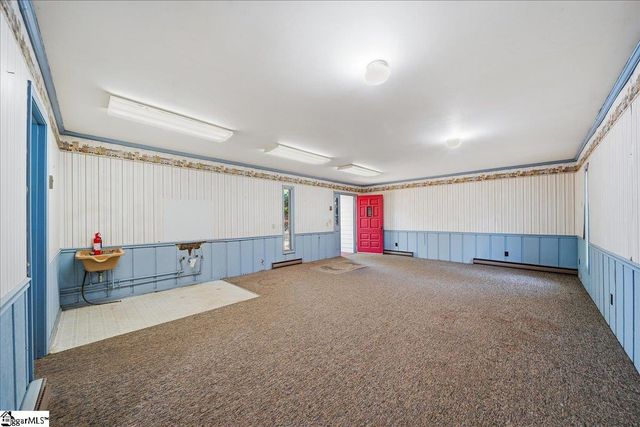 29 Hicks Road, Greenville, SC 29605