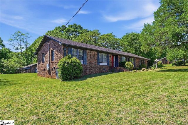 29 Hicks Road, Greenville, SC 29605