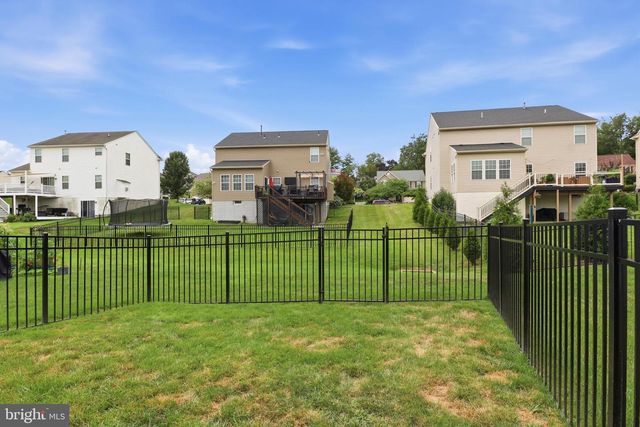 141 SUSSEX PL, Shrewsbury, PA 17361