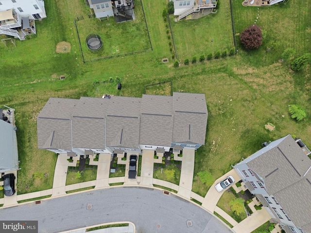 141 SUSSEX PL, Shrewsbury, PA 17361