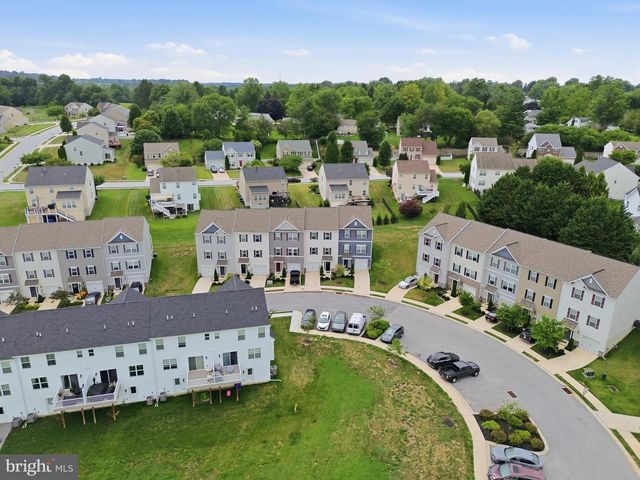 141 SUSSEX PL, Shrewsbury, PA 17361