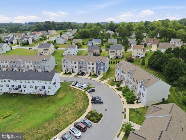 141 SUSSEX PL, Shrewsbury, PA 17361