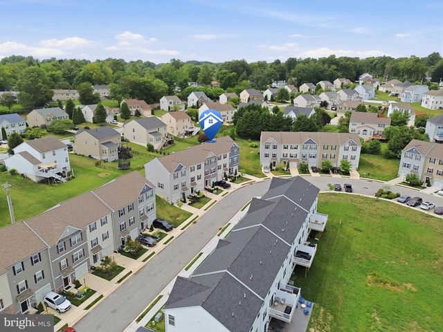 141 SUSSEX PL, Shrewsbury, PA 17361