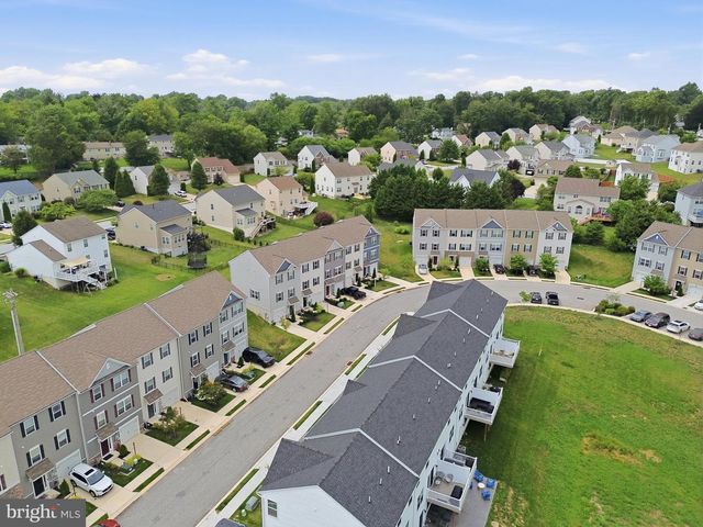 141 SUSSEX PL, Shrewsbury, PA 17361