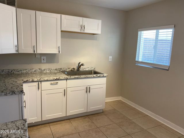 421 W 5TH Street, Tempe, AZ 85281