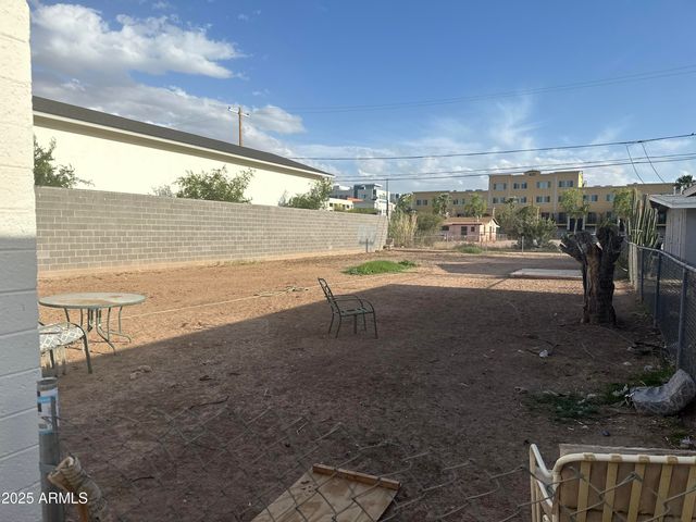 421 W 5TH Street, Tempe, AZ 85281