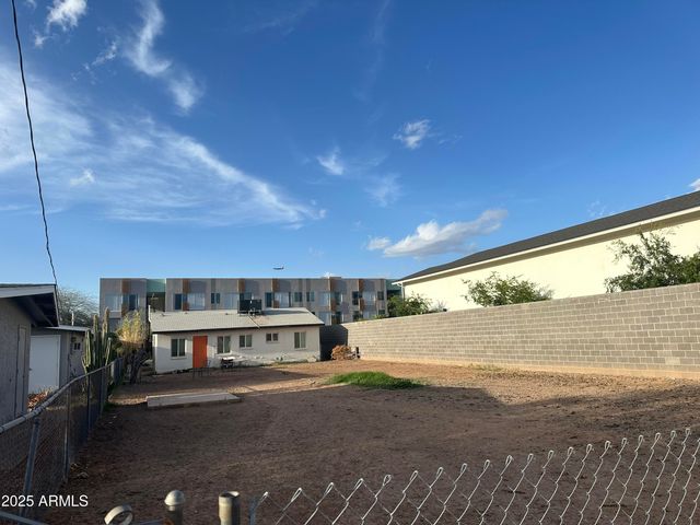 421 W 5TH Street, Tempe, AZ 85281