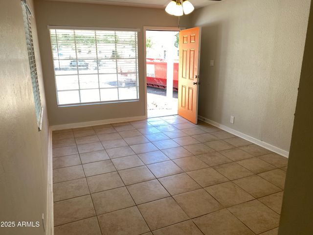 421 W 5TH Street, Tempe, AZ 85281
