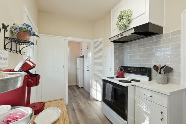 416 Daisy Ave, Lodi, CA 95240