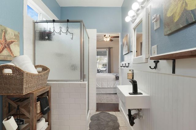 416 Daisy Ave, Lodi, CA 95240