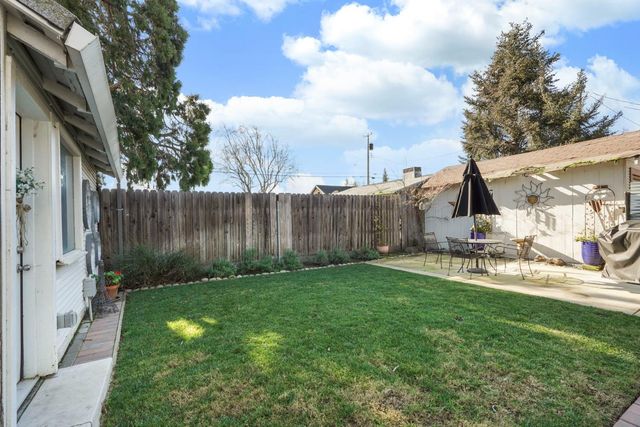 416 Daisy Ave, Lodi, CA 95240