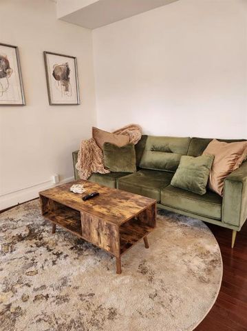 323 Emanuel Cleaver II Boulevard 6A, Kansas City, MO 64112