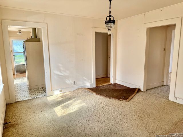 511 corpus christi, Beeville, TX 78102