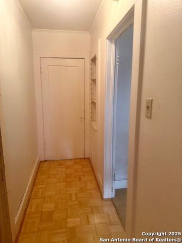 511 corpus christi, Beeville, TX 78102