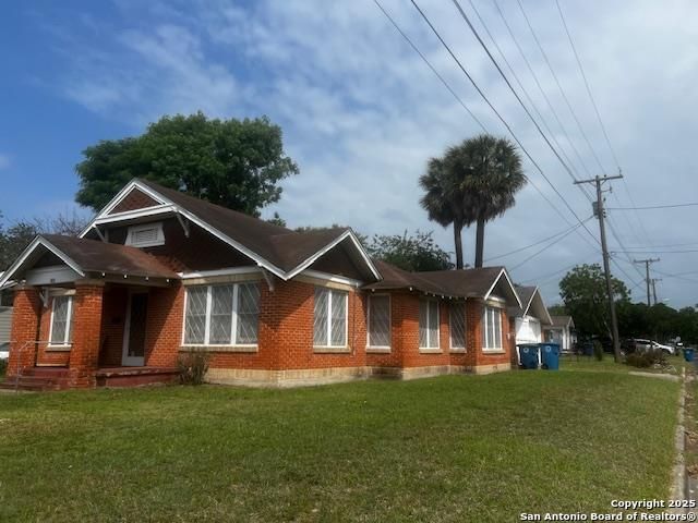 511 corpus christi, Beeville, TX 78102