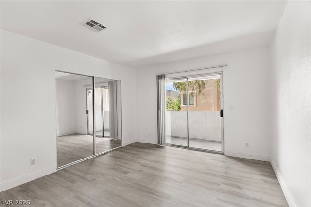 1842 North Decatur Boulevard 201, Las Vegas, NV 89108