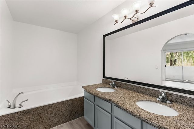 1842 North Decatur Boulevard 201, Las Vegas, NV 89108