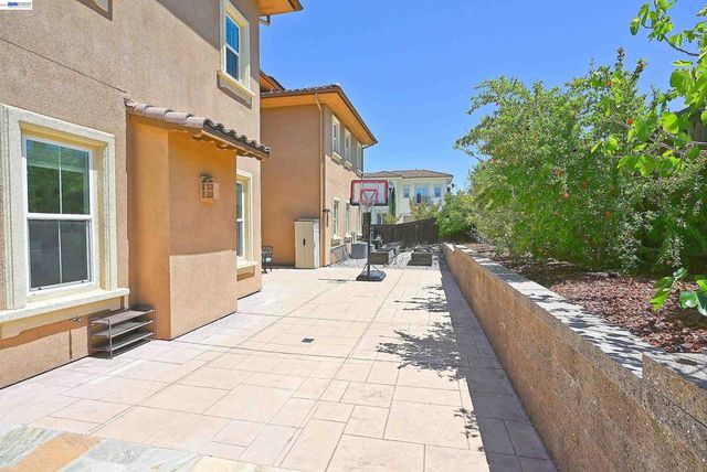 3009 Drysdale St, Danville, CA 94506
