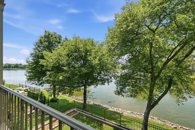 1140 Landing Pvt Ct, Gallatin, TN 37066