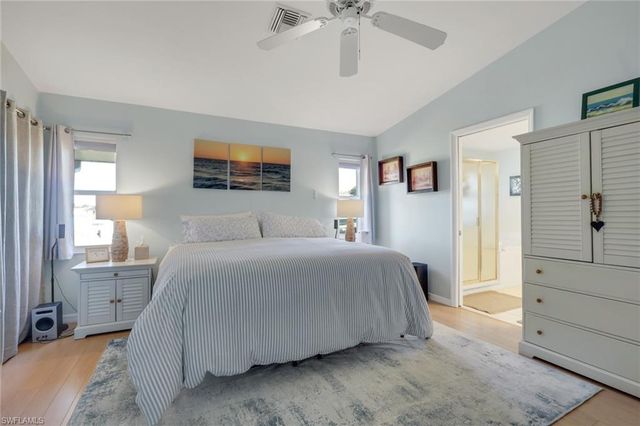 7581 Cameron CIR, Fort Myers, FL 33912