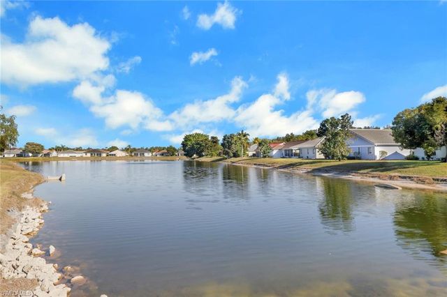 7581 Cameron CIR, Fort Myers, FL 33912