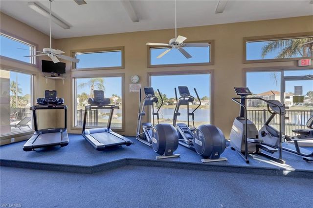 7581 Cameron CIR, Fort Myers, FL 33912