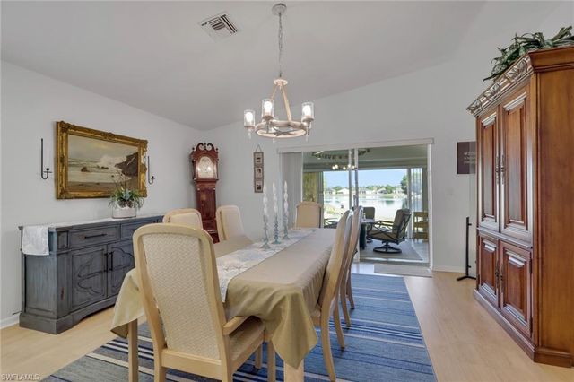 7581 Cameron CIR, Fort Myers, FL 33912