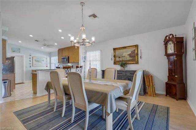 7581 Cameron CIR, Fort Myers, FL 33912