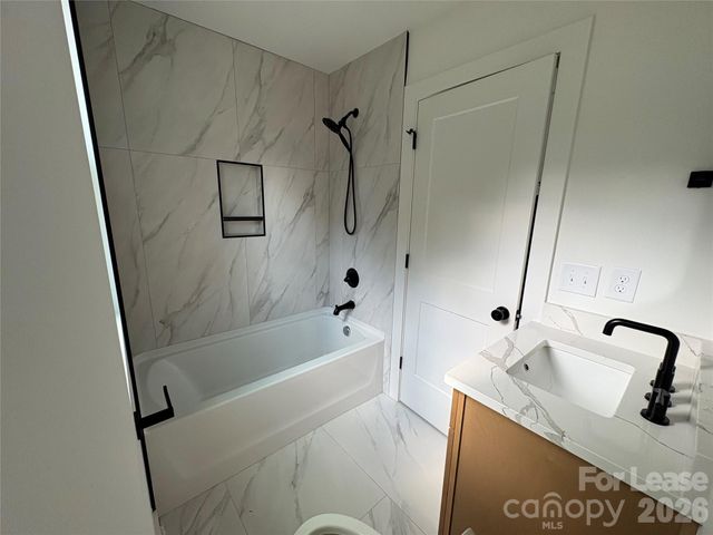 2903 Clyde Drive, Charlotte, NC 28208