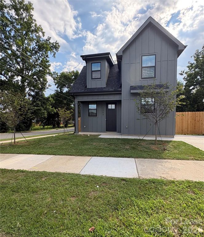 2903 Clyde Drive, Charlotte, NC 28208