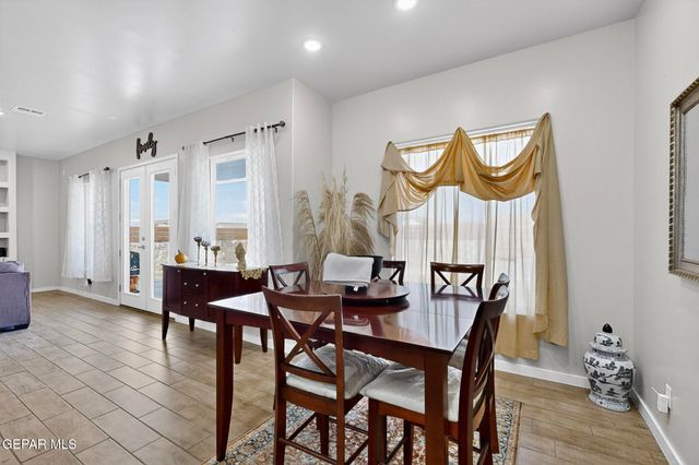 927 DEWSBURY Way, Horizon City, TX 79928