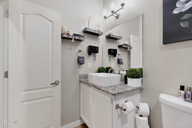 927 DEWSBURY Way, Horizon City, TX 79928