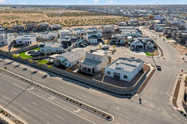 927 DEWSBURY Way, Horizon City, TX 79928