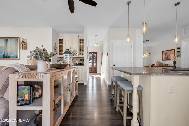 354 Naples Court, Lavallette, NJ 08735