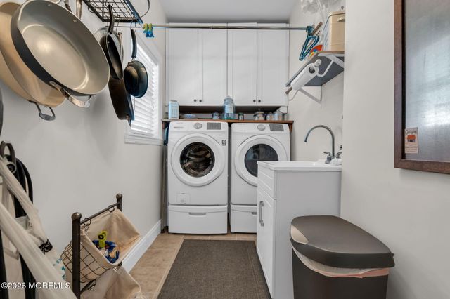 354 Naples Court, Lavallette, NJ 08735