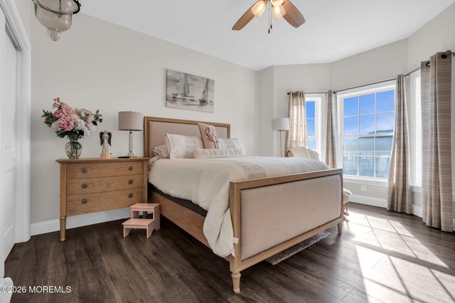 354 Naples Court, Lavallette, NJ 08735