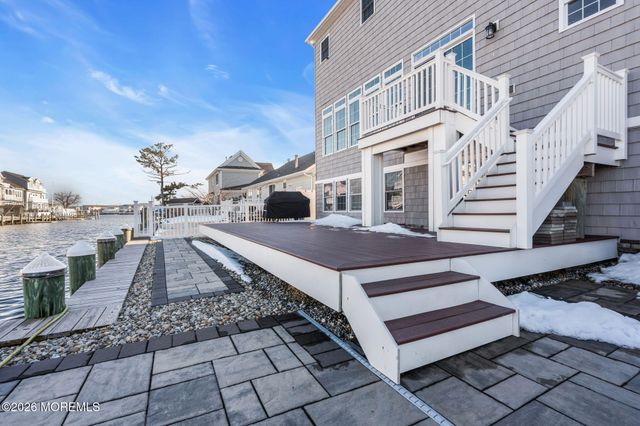 354 Naples Court, Lavallette, NJ 08735