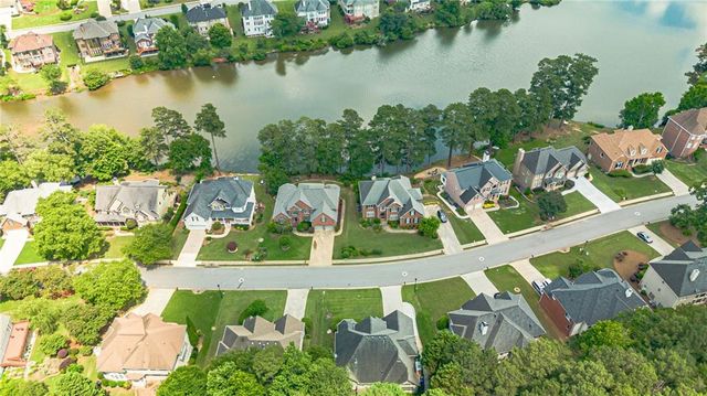 3928 Shadow Loch Drive, Suwanee, GA 30024
