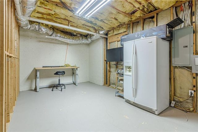 3928 Shadow Loch Drive, Suwanee, GA 30024