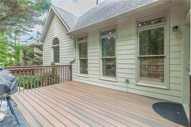 3928 Shadow Loch Drive, Suwanee, GA 30024