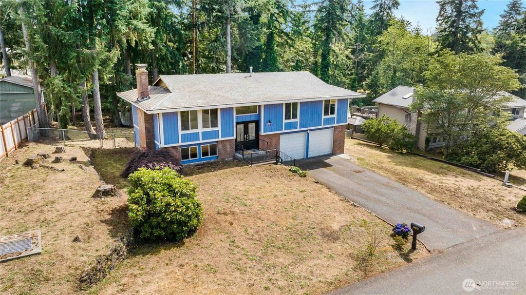 5194 Granada Place SE, Port Orchard, WA 98367