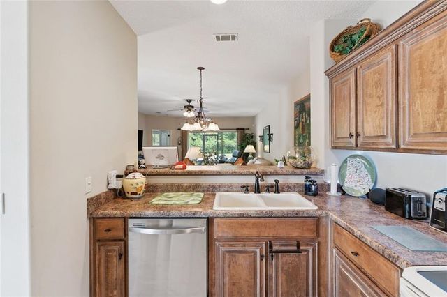 152 Villa Road, Brunswick, GA 31525