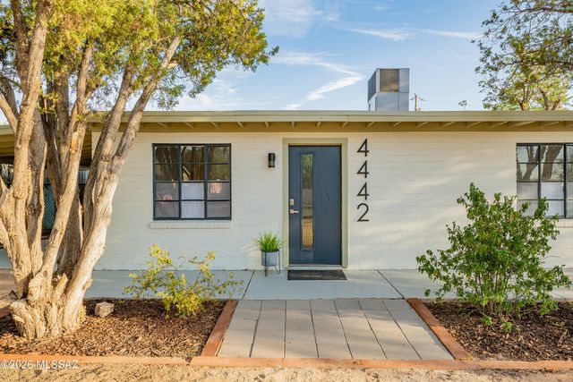 4442 E Waverly Street, Tucson, AZ 85712
