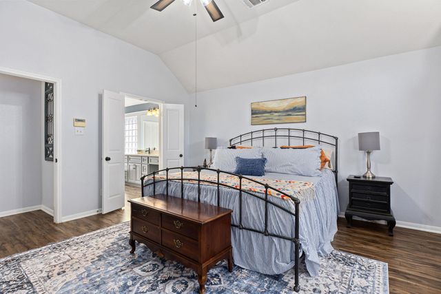 807 Yale DR, Pflugerville, TX 78660