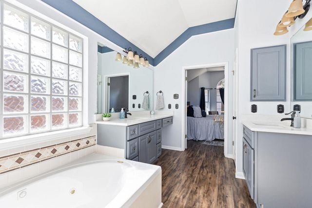 807 Yale DR, Pflugerville, TX 78660