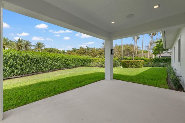 3585 Aiken Court, Wellington, FL 33414