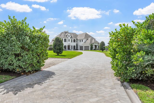 3585 Aiken Court, Wellington, FL 33414