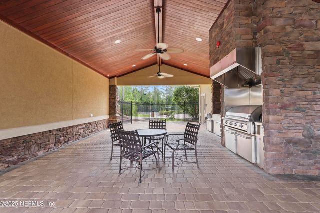3975 CHIMNEY SWIFTS Lane, Middleburg, FL 32068