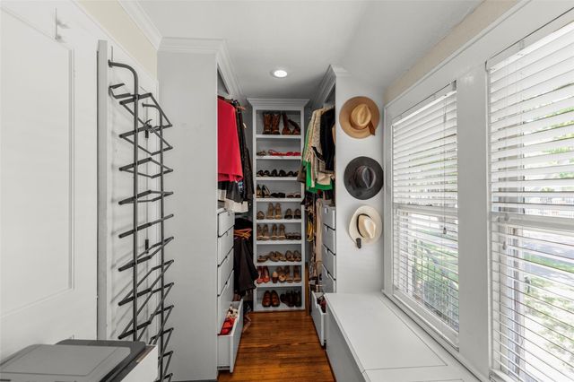 1136 Winston Street, Houston, TX 77009